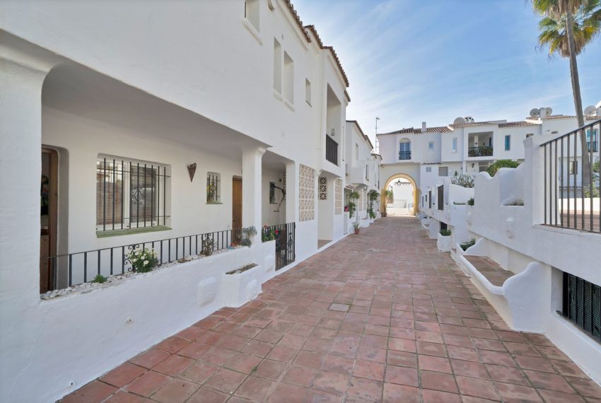 R5021212-Apartment-For-Sale-Benahavis-Duplex-3-Beds-200-Built-16