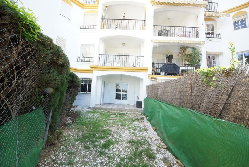 R5021254-Apartment-For-Sale-Estepona-Ground-Floor-2-Beds-95-Built-3