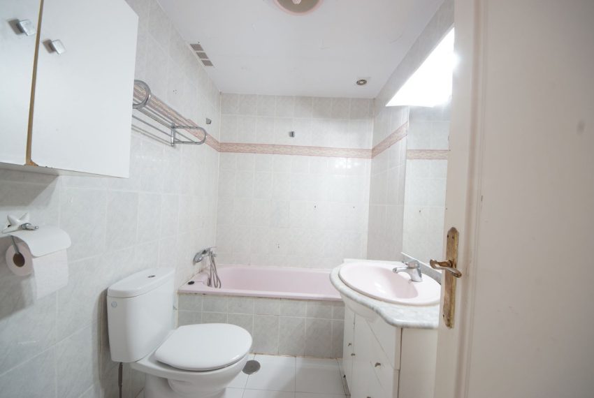 R5021254-Apartment-For-Sale-Estepona-Ground-Floor-2-Beds-95-Built-4