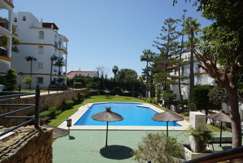 R5021254-Apartment-For-Sale-Estepona-Ground-Floor-2-Beds-95-Built