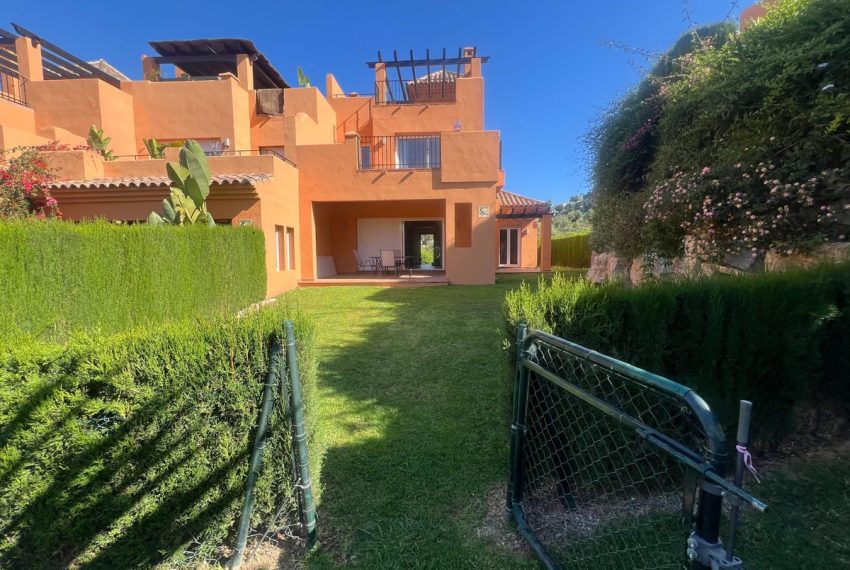 R5022115-Villa-For-Sale-Benahavis-Semi-Detached-4-Beds-270-Built