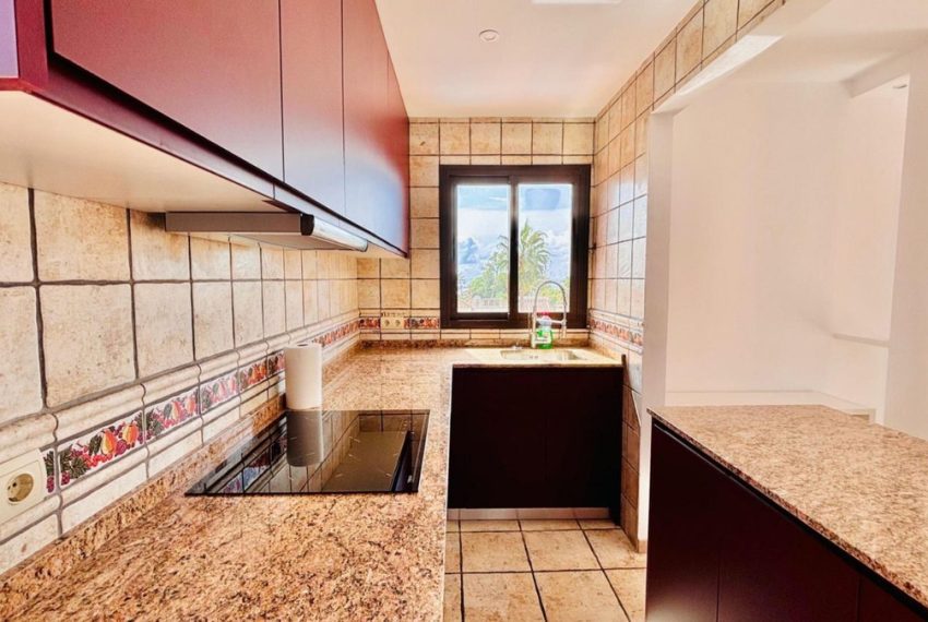 R5023024-Apartment-For-Sale-Estepona-Penthouse-2-Beds-110-Built-3