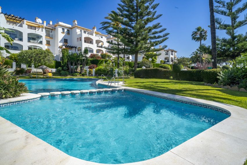 R5023027-Apartment-For-Sale-Nueva-Andalucia-Ground-Floor-3-Beds-151-Built-1