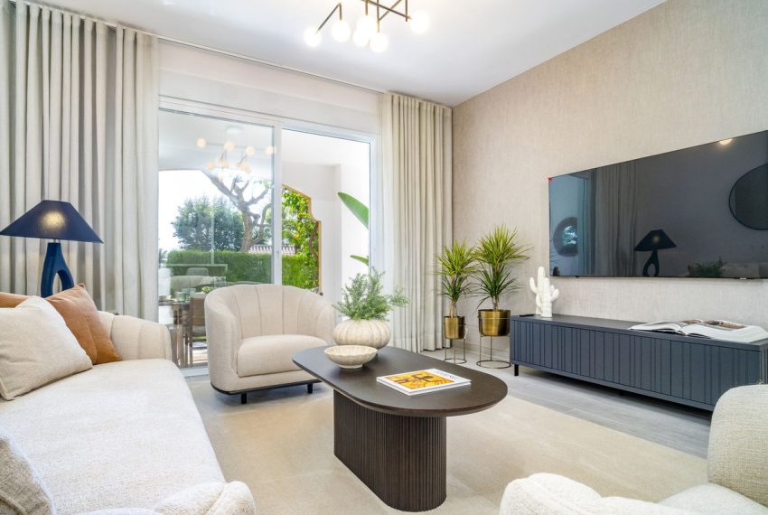 R5023027-Apartment-For-Sale-Nueva-Andalucia-Ground-Floor-3-Beds-151-Built-11