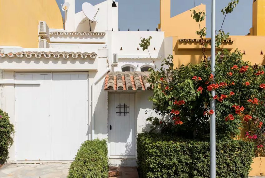 R5023072-Townhouse-For-Sale-Nueva-Andalucia-Terraced-5-Beds-170-Built-6