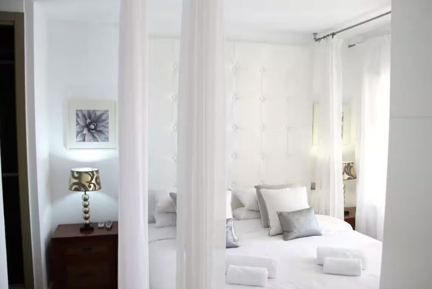 R5023072-Townhouse-For-Sale-Nueva-Andalucia-Terraced-5-Beds-170-Built-7