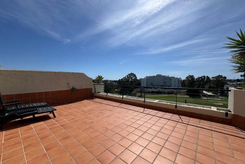 R5023090-Apartment-For-Sale-Guadalmina-Alta-Penthouse-3-Beds-157-Built-1