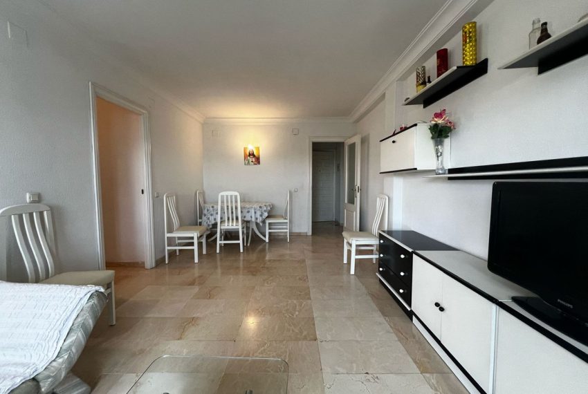R5023096-Apartment-For-Sale-Estepona-Middle-Floor-3-Beds-105-Built-1