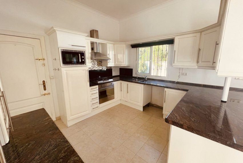 R5023111-Villa-For-Sale-Estepona-Detached-3-Beds-170-Built-12