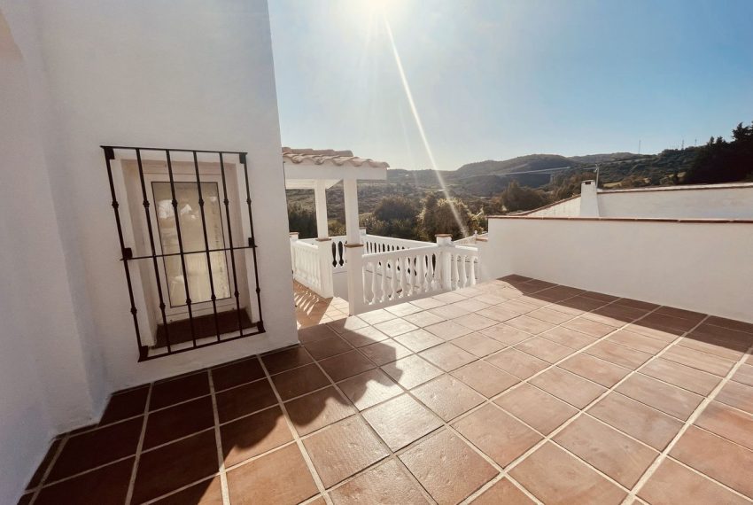 R5023111-Villa-For-Sale-Estepona-Detached-3-Beds-170-Built-6