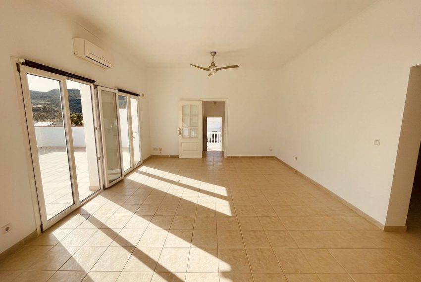 R5023111-Villa-For-Sale-Estepona-Detached-3-Beds-170-Built-9