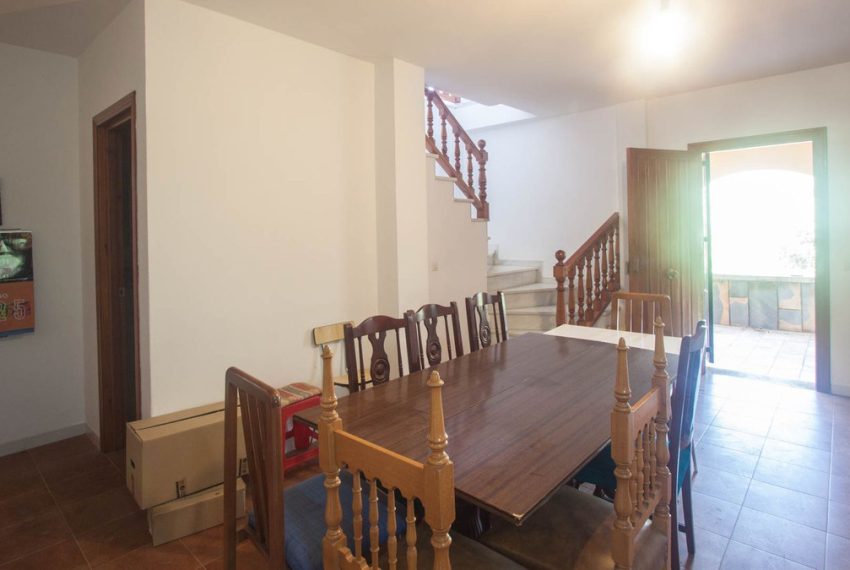 R5023150-Villa-For-Sale-Estepona-Finca-4-Beds-158-Built-12
