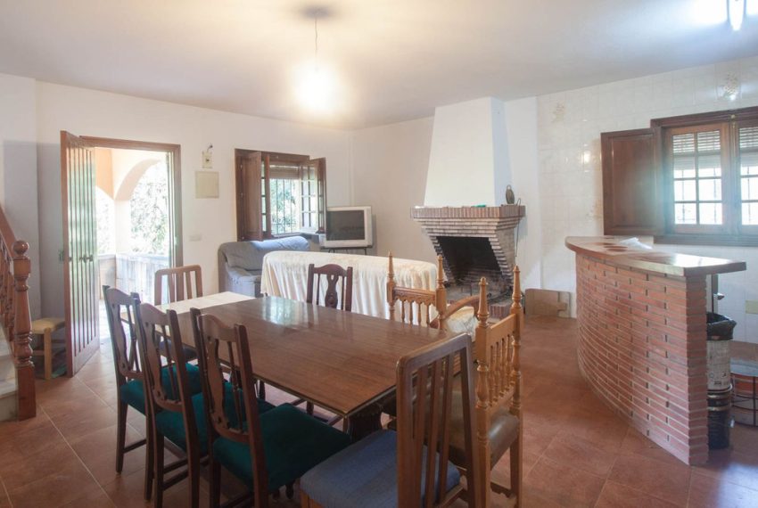 R5023150-Villa-For-Sale-Estepona-Finca-4-Beds-158-Built-13