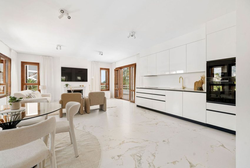 R5023300-Apartment-For-Sale-Nueva-Andalucia-Middle-Floor-3-Beds-161-Built-9