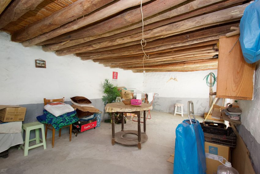 R5023324-Townhouse-For-Sale-Coin-Terraced-7-Beds-292-Built-17