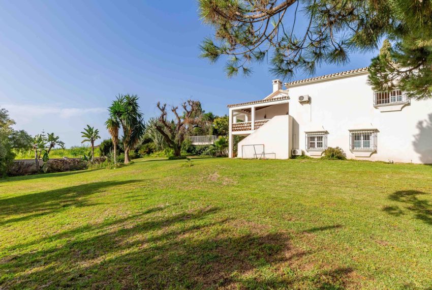 R5023336-Villa-For-Sale-El-Paraiso-Detached-5-Beds-587-Built-8