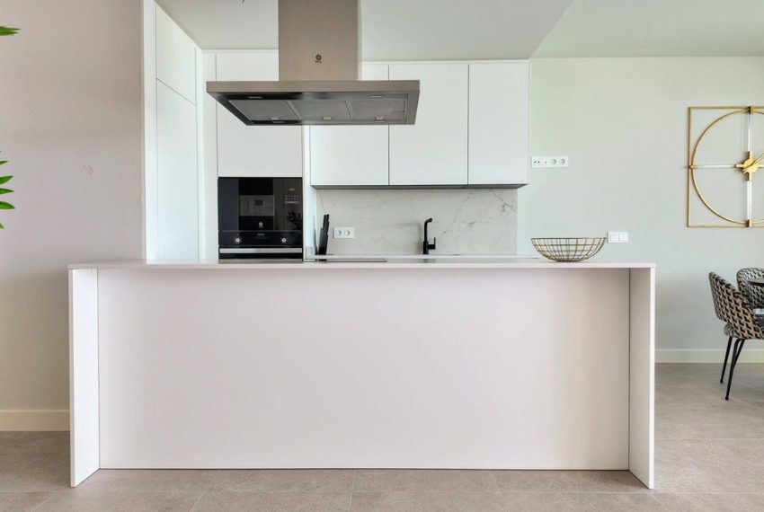 R5023372-Apartment-For-Sale-Estepona-Ground-Floor-3-Beds-180-Built