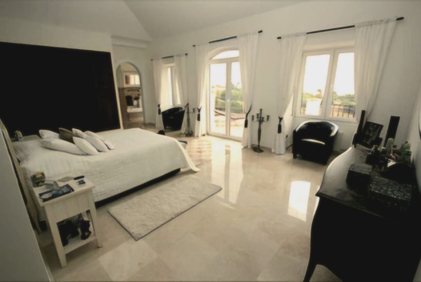 R1954860-Villa-For-Sale-Mijas-Detached-5-Beds-470-Built-2
