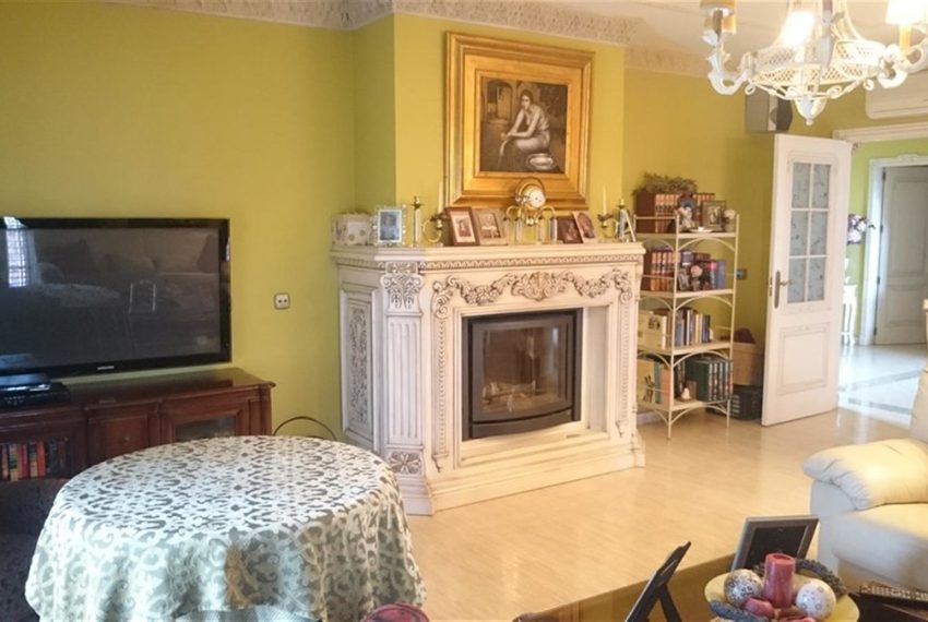 R3367234-Villa-For-Sale-Mijas-Costa-Detached-3-Beds-1080-Built-8