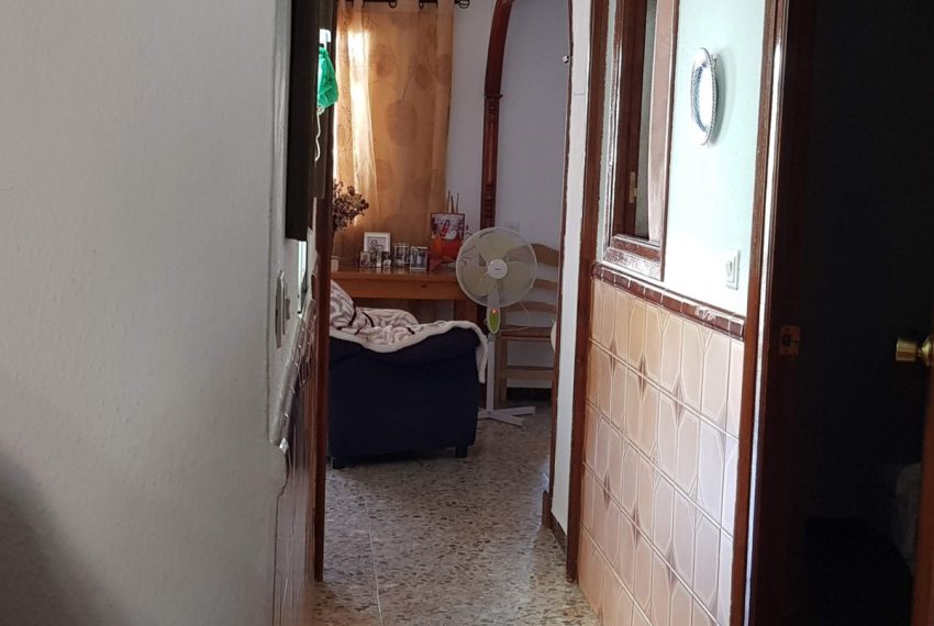 R3937837-Townhouse-For-Sale-Guaro-Terraced-4-Beds-140-Built-10