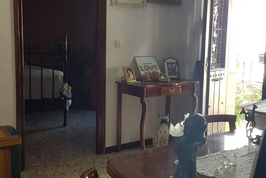 R3937837-Townhouse-For-Sale-Guaro-Terraced-4-Beds-140-Built-13