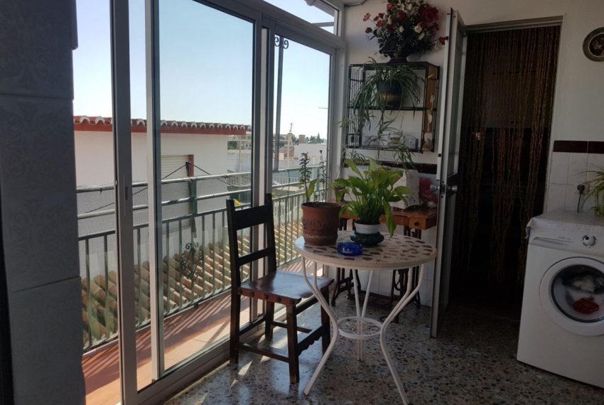 R3937837-Townhouse-For-Sale-Guaro-Terraced-4-Beds-140-Built-18