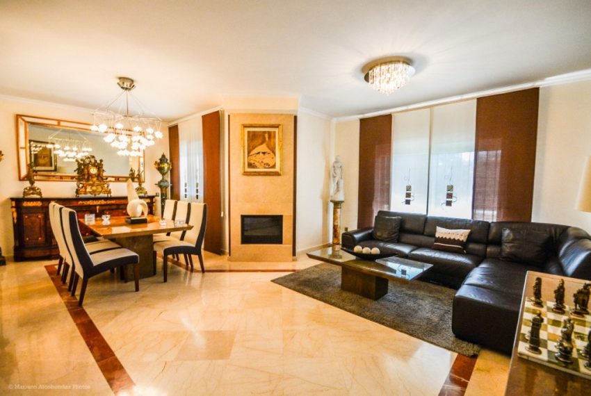 R4020082-Villa-For-Sale-Mijas-Costa-Detached-5-Beds-272-Built-6