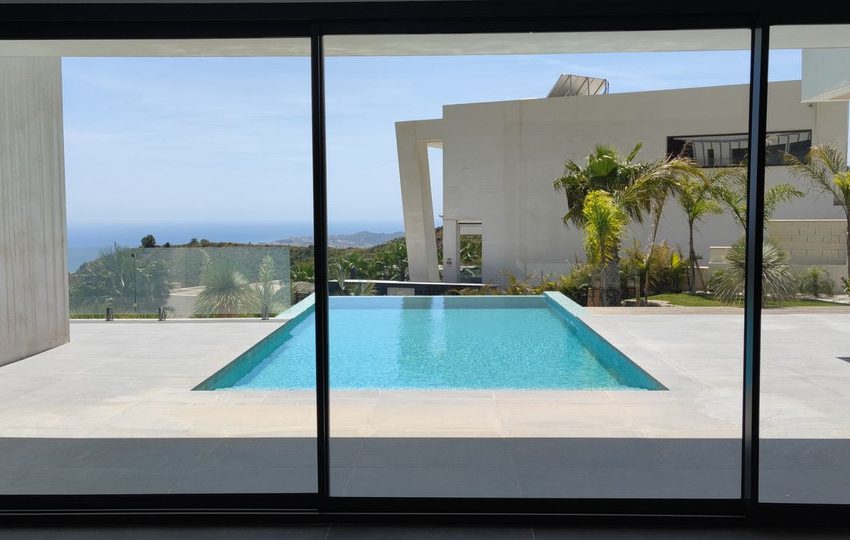 R4055422-Villa-For-Sale-Mijas-Detached-5-Beds-352-Built-1