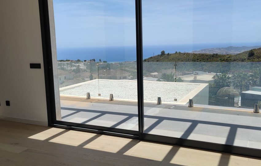 R4055422-Villa-For-Sale-Mijas-Detached-5-Beds-352-Built-11