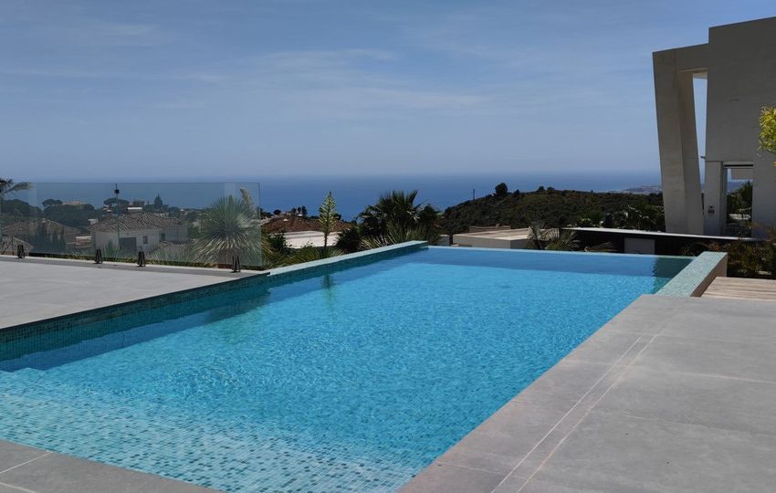 R4055422-Villa-For-Sale-Mijas-Detached-5-Beds-352-Built-2