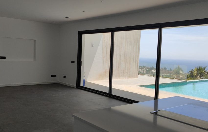 R4055422-Villa-For-Sale-Mijas-Detached-5-Beds-352-Built-8