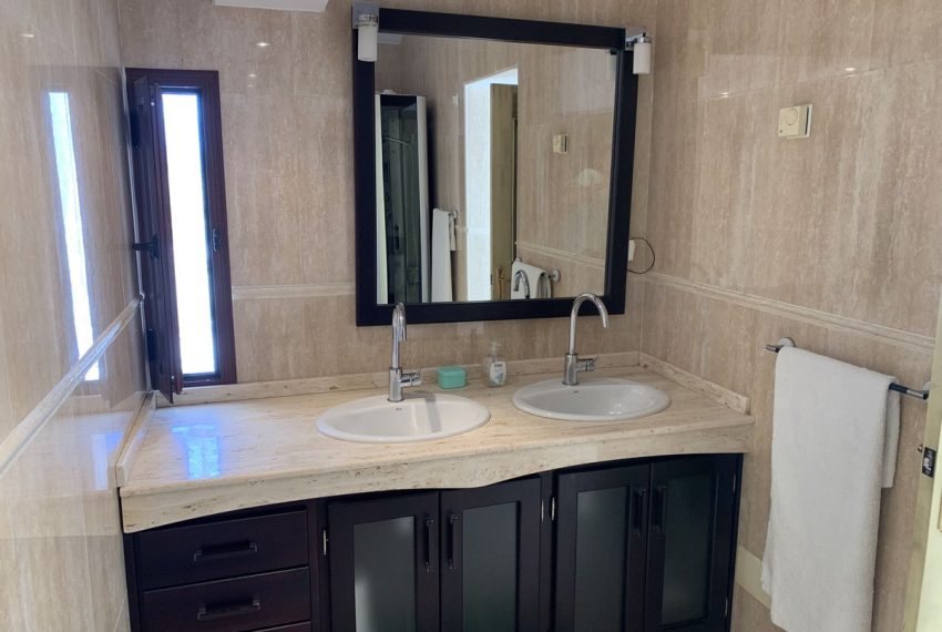 R4071616-Villa-For-Sale-Coin-Detached-4-Beds-271-Built-18