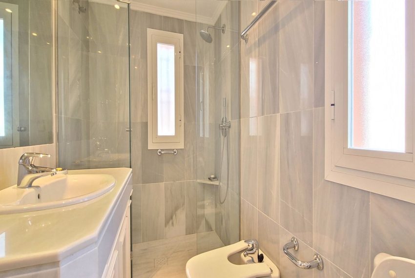 R4121434-Villa-For-Sale-The-Golden-Mile-Detached-5-Beds-291-Built-14