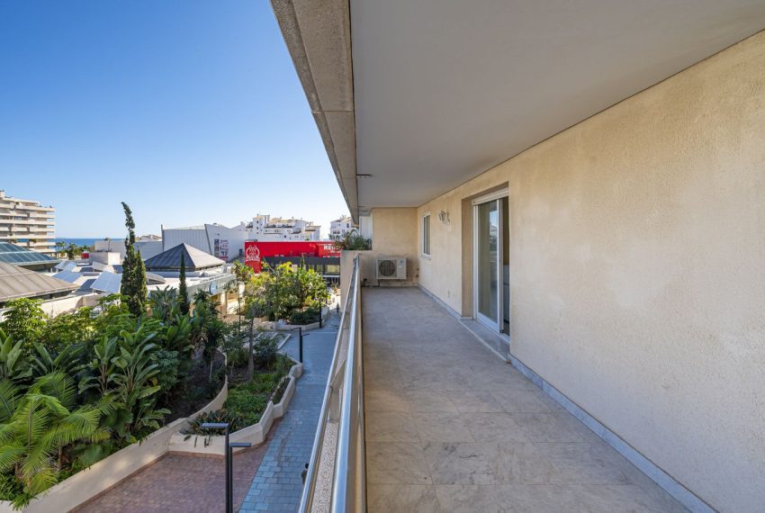R4178665-Apartment-For-Sale-Puerto-Banus-Middle-Floor-2-Beds-120-Built-1