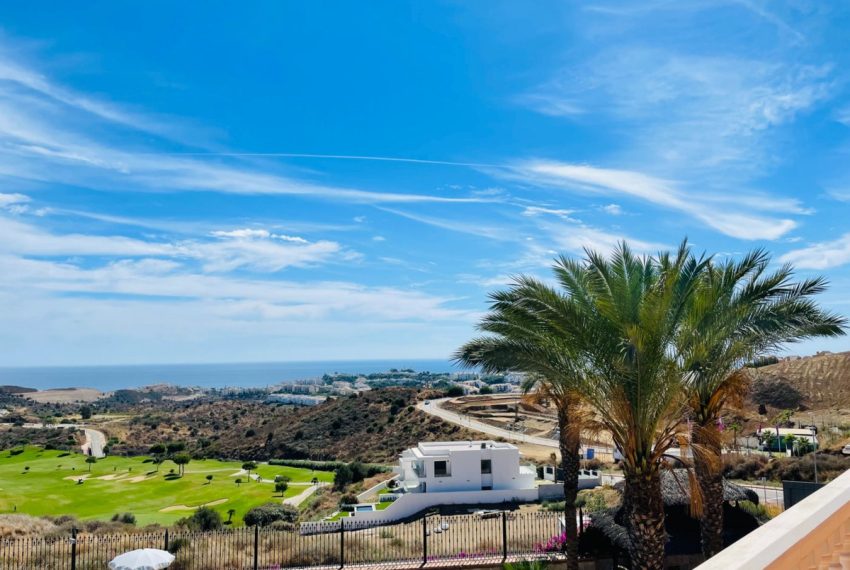 R4213192-Villa-For-Sale-La-Cala-de-Mijas-Detached-7-Beds-2235-Built-2