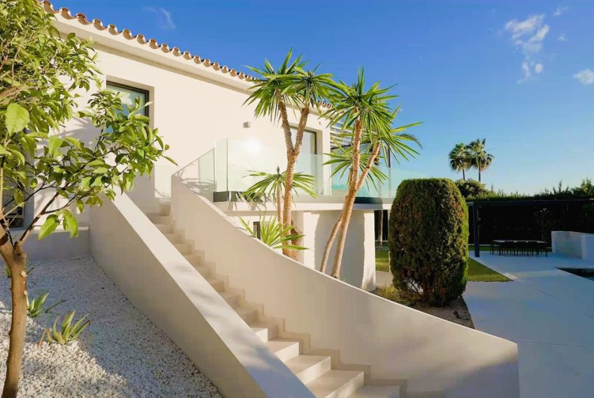 R4218943-Villa-For-Sale-The-Golden-Mile-Detached-5-Beds-405-Built-10