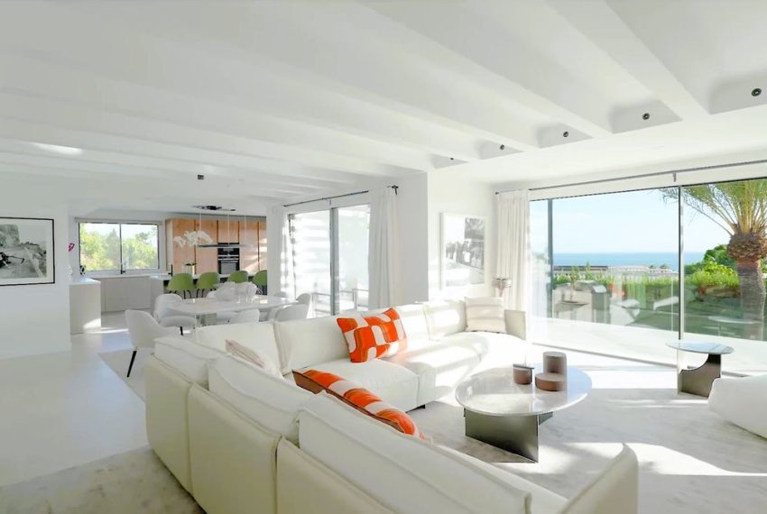 R4218943-Villa-For-Sale-The-Golden-Mile-Detached-5-Beds-405-Built-13
