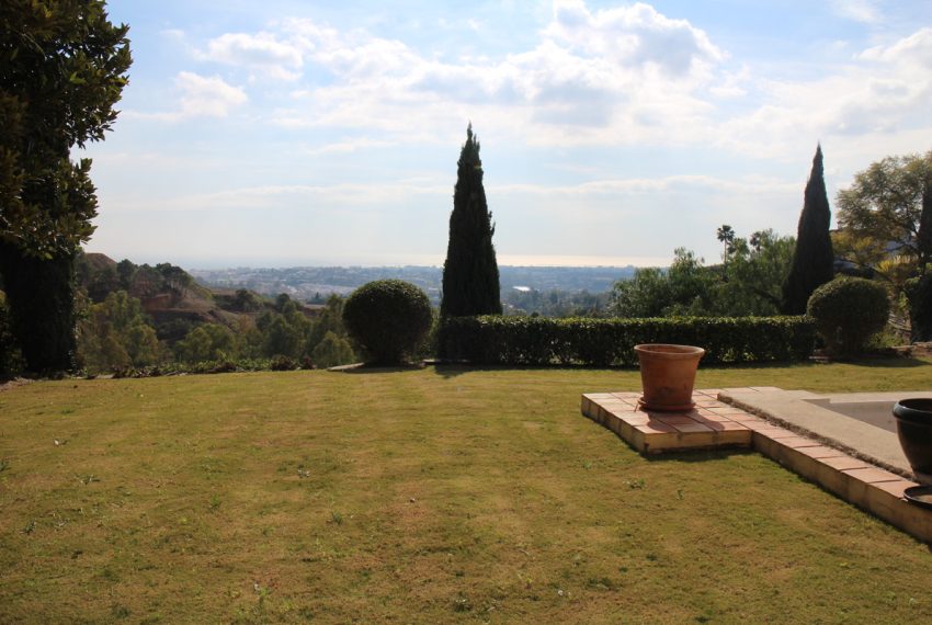R4308385-Villa-For-Sale-Monte-Halcones-Detached-4-Beds-468-Built-8