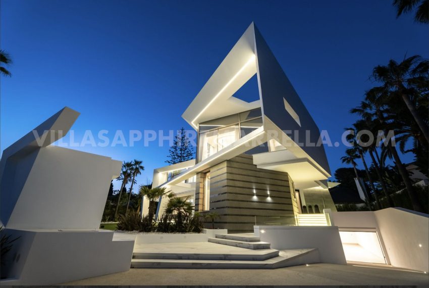 R4318993-Villa-For-Sale-Los-Monteros-Detached-6-Beds-1500-Built-2