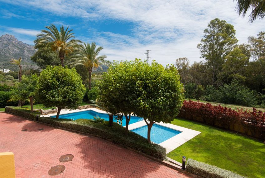 R4335847-Townhouse-For-Sale-Nagueles-Terraced-2-Beds-251-Built-15