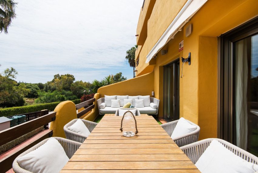 R4335847-Townhouse-For-Sale-Nagueles-Terraced-2-Beds-251-Built-16