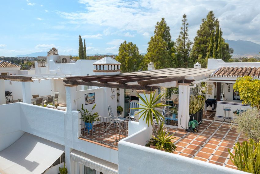 R4415785-Apartment-For-Sale-Puerto-Banus-Penthouse-Duplex-2-Beds-114-Built-1