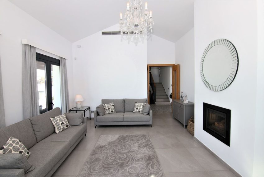 R4437112-Villa-For-Sale-Mijas-Detached-4-Beds-338-Built-11
