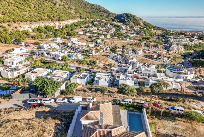 R4437112-Villa-For-Sale-Mijas-Detached-4-Beds-338-Built-4