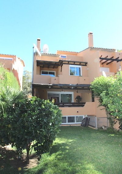 R4507027-Villa-For-Sale-The-Golden-Mile-Semi-Detached-4-Beds-360-Built-6