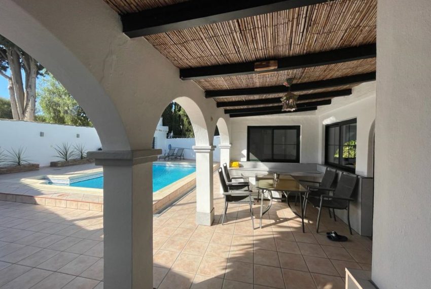 R4563055-Villa-For-Sale-Mijas-Costa-Detached-3-Beds-227-Built-1