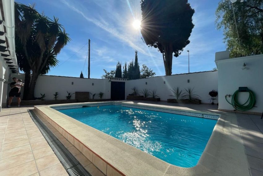 R4563055-Villa-For-Sale-Mijas-Costa-Detached-3-Beds-227-Built-2