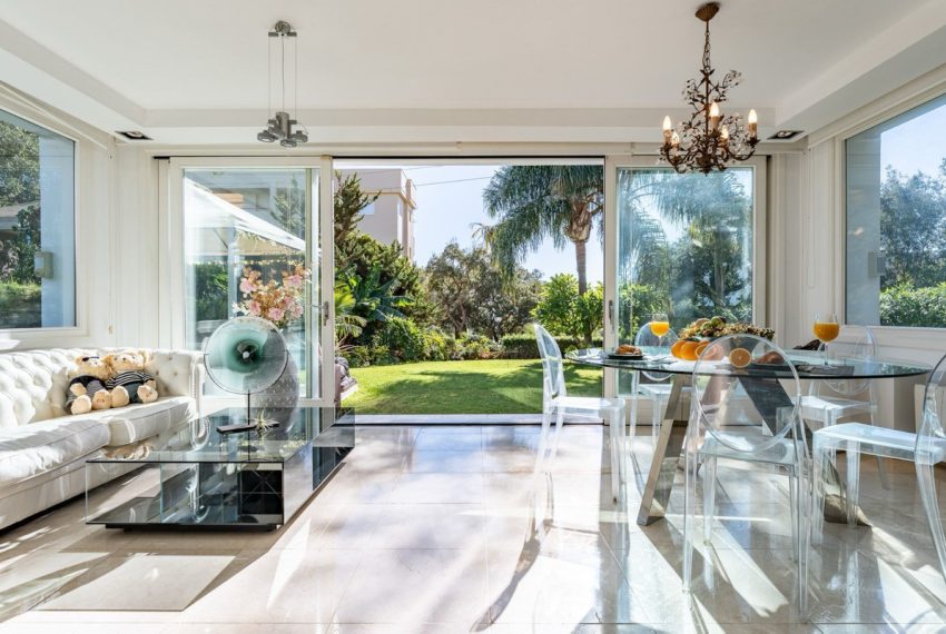 R4652110-Villa-For-Sale-Calahonda-Detached-4-Beds-250-Built