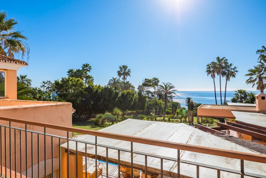 R4677691-Villa-For-Sale-New-Golden-Mile-Detached-8-Beds-1013-Built-10
