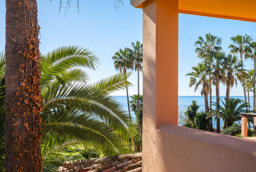 R4677691-Villa-For-Sale-New-Golden-Mile-Detached-8-Beds-1013-Built-19